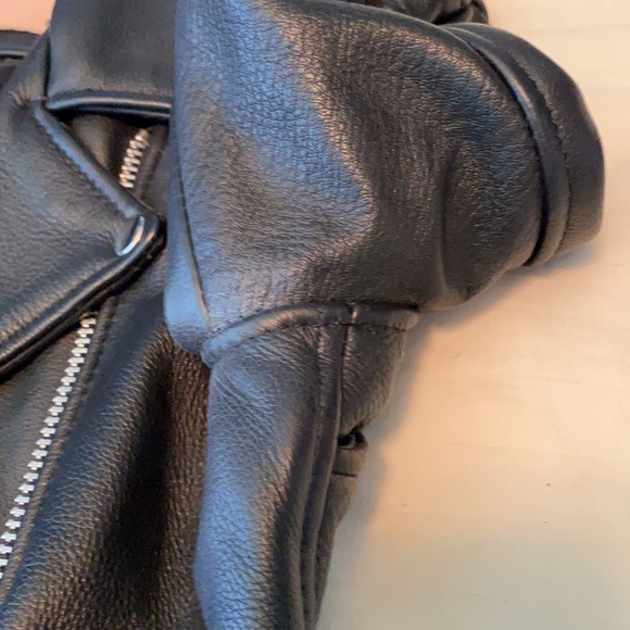 Understated black leather jacket moto jacket - Picture 6 of 16
